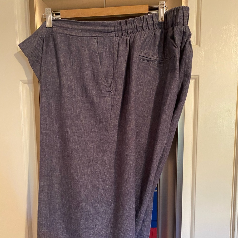Old Navy, linen/cotton shorts